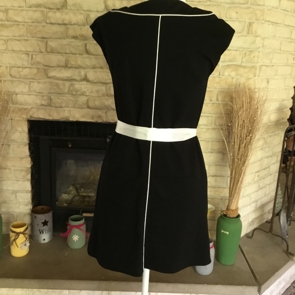 NWT GILMORE GIRLS LOOK DESIGNER DRESS MSRP $265🌹 - Picture 4 of 9